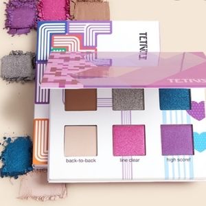 TETRIS EYESHADOW PALETTE